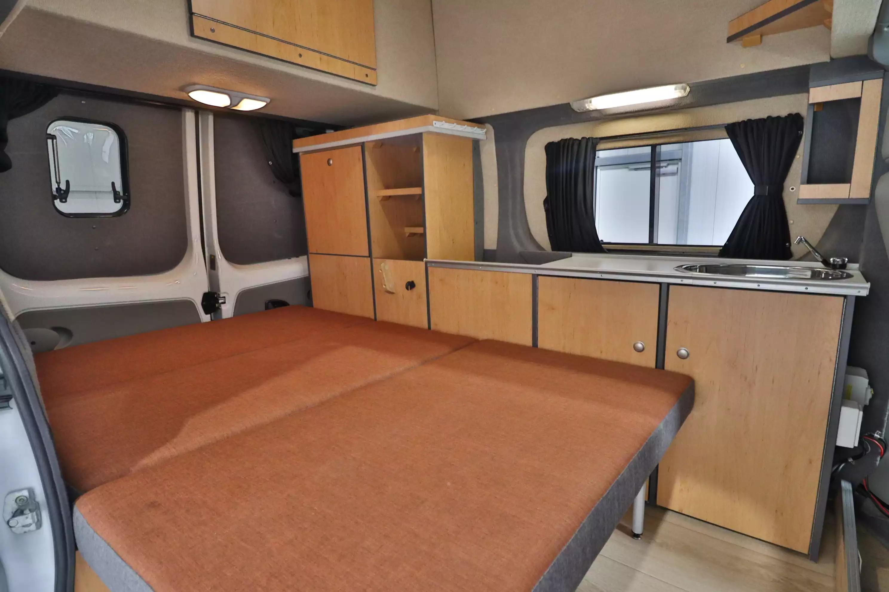 ANDERE Opel Vivaro Seedorf Mobile